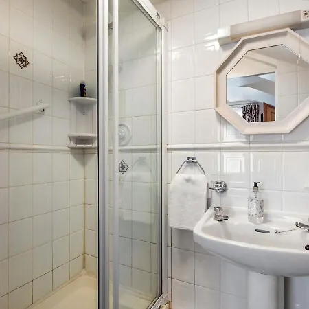 View House 度假居 Moyard